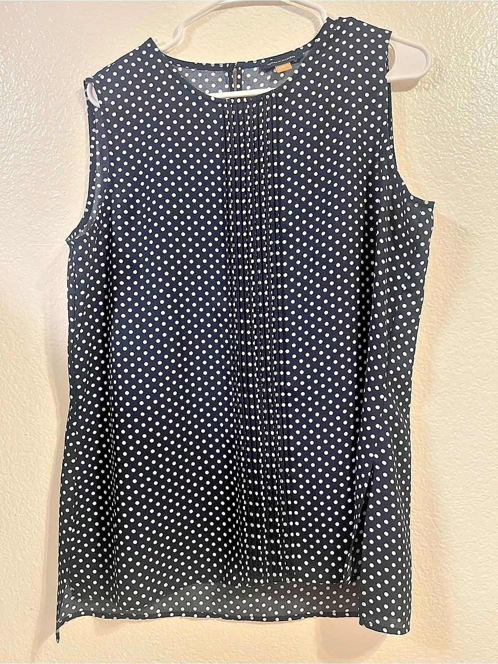 Tommy Hilfiger Polka Dot Pleated Blouse in Black & White